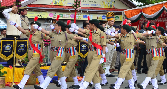 स्वतंत्रता दिवस समारोह में CM जयराम का एलान, कर्मियों को 4 फीसद मंहगाई भता,HPSC में महिलाओं की फीस माफ