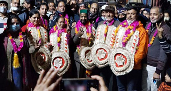 वीरभद्र सिंह के चुनावी हलके अर्की में भाजपा की बुरी हार,नगर पंचायत में 7 में से पांच पर कांग्रेस की जीत