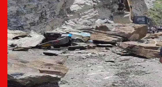 बड़ा हादसा: लाहुल स्पिति में यात्रियों से भरी सुमो पर गिरी चटटानें,13 की मौत